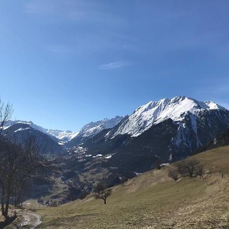 La Vie Eau Naturelle, Jolies Chambres Chez L'Habitant Et Repas Sur Demande Sembrancher Luaran gambar